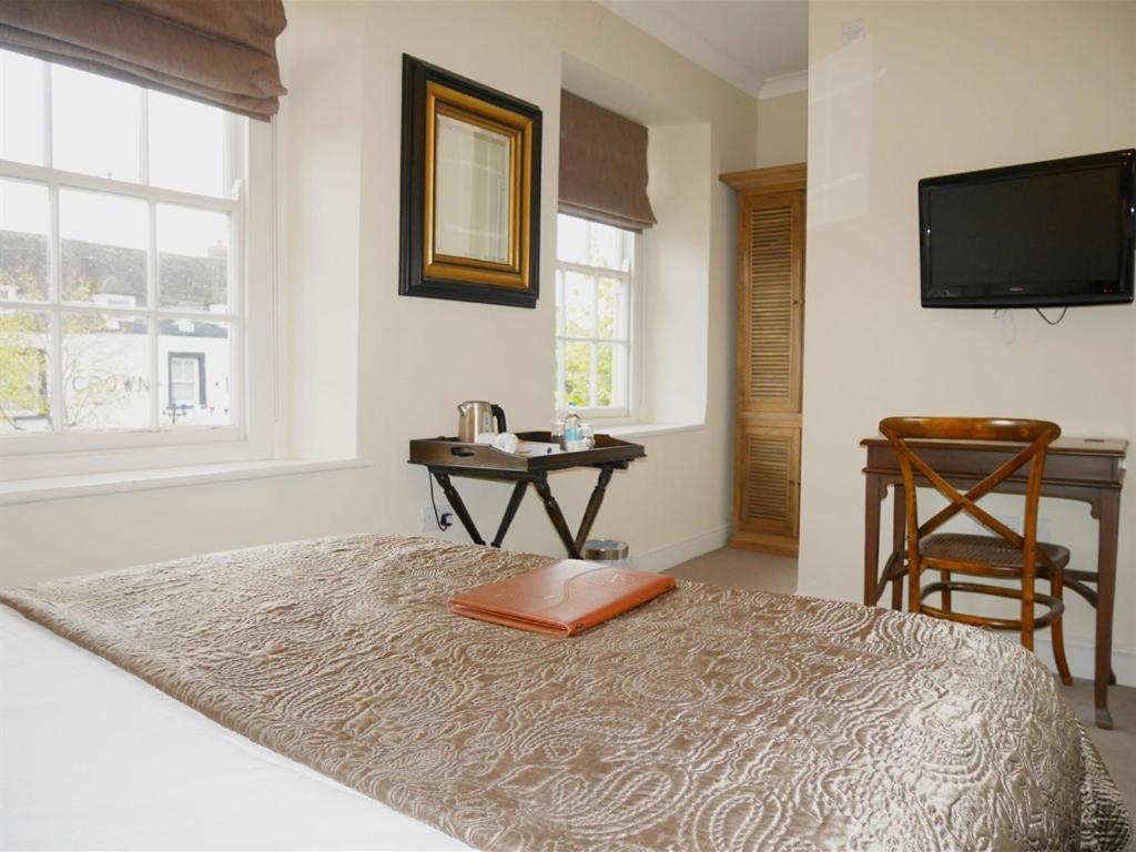 The Angel In Wootton Bassett Hotel Роял Уутън Басет Екстериор снимка